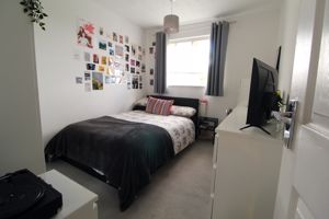 Bedroom- click for photo gallery